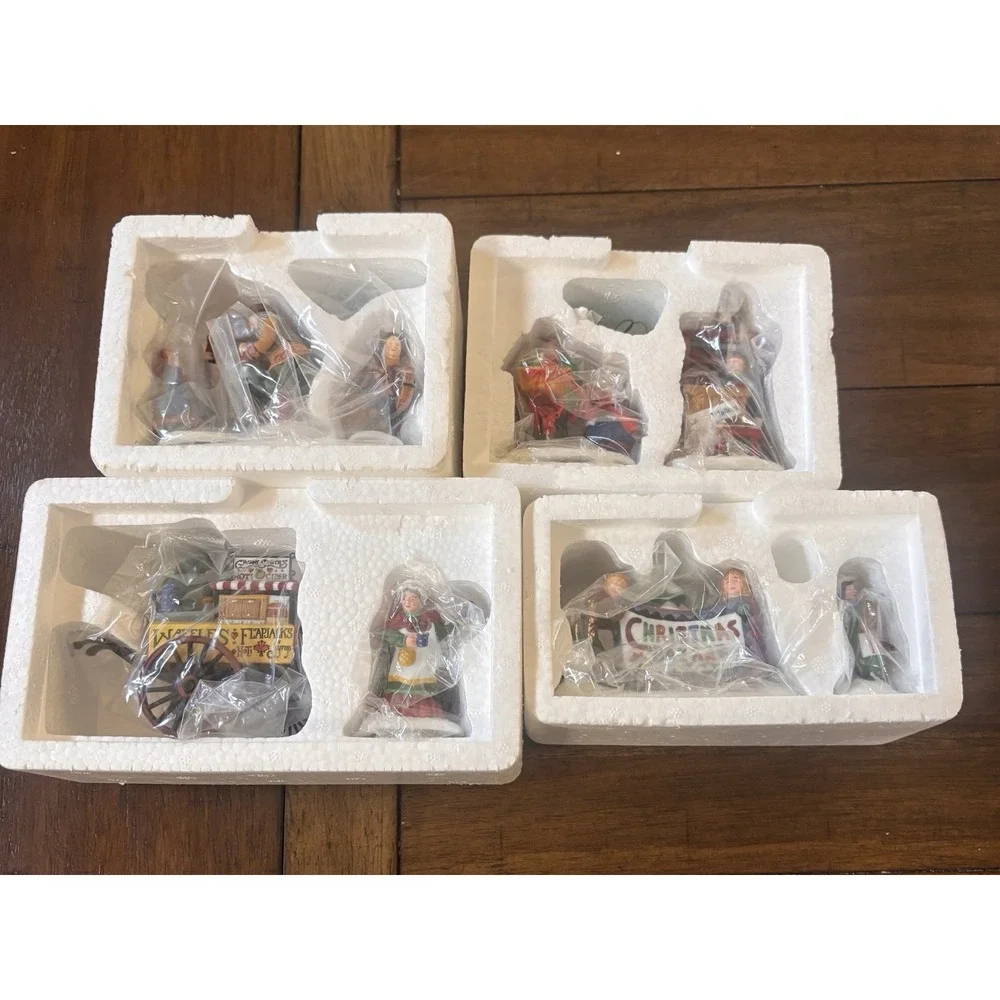 Department 56 Heritage Village Collection Christmas Bazaar Series Lot Of 4 EUC